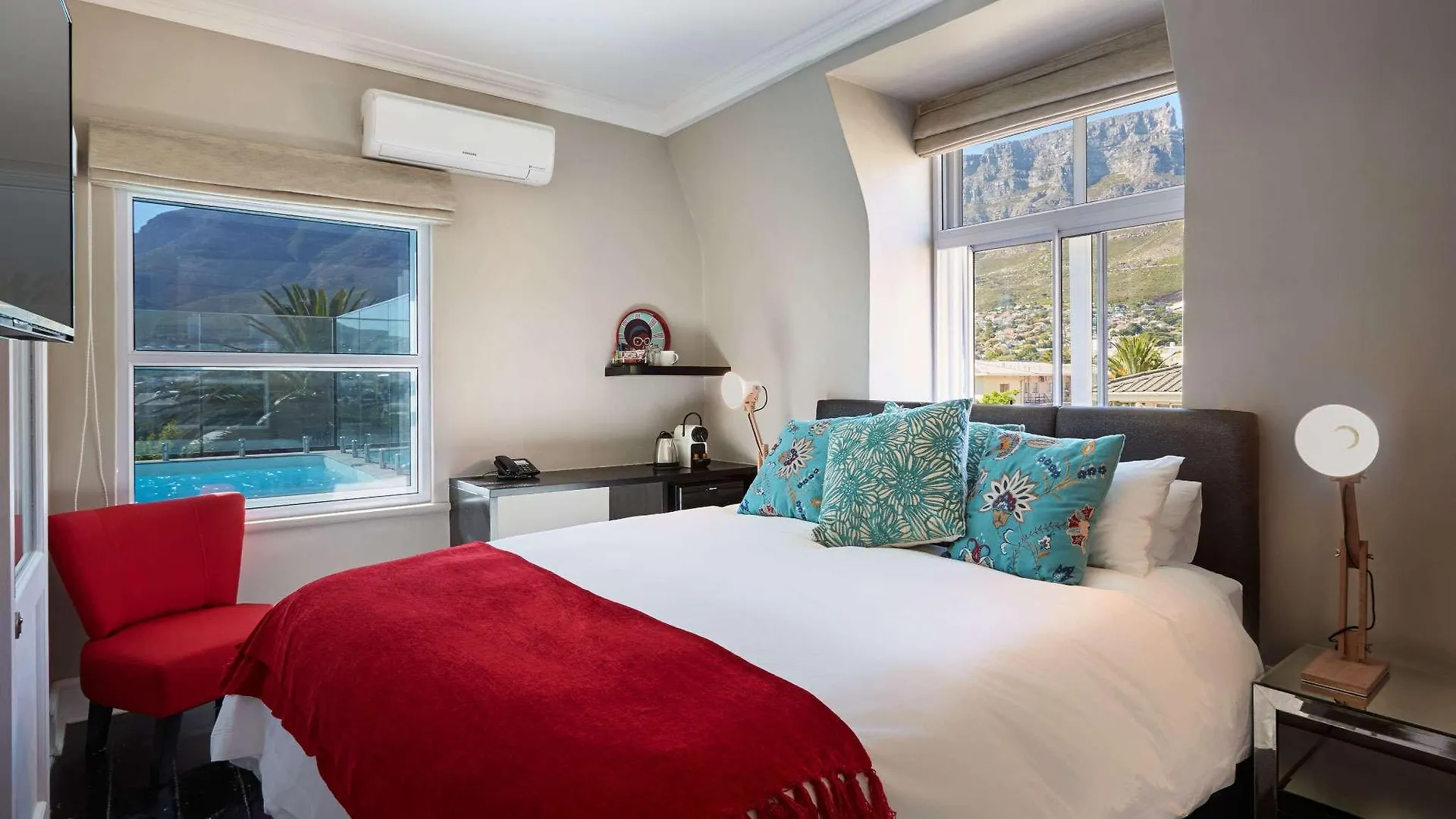 Otel Cloud No9 Guesthouse Gordonʼs Bay
